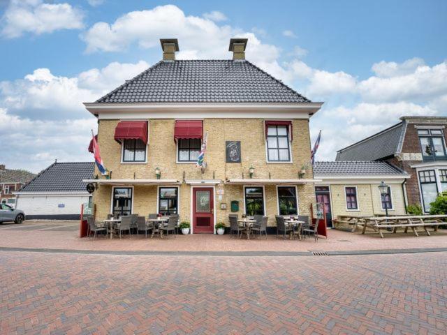 Hotel De Harmonie Sexbierum ภายนอก รูปภาพ