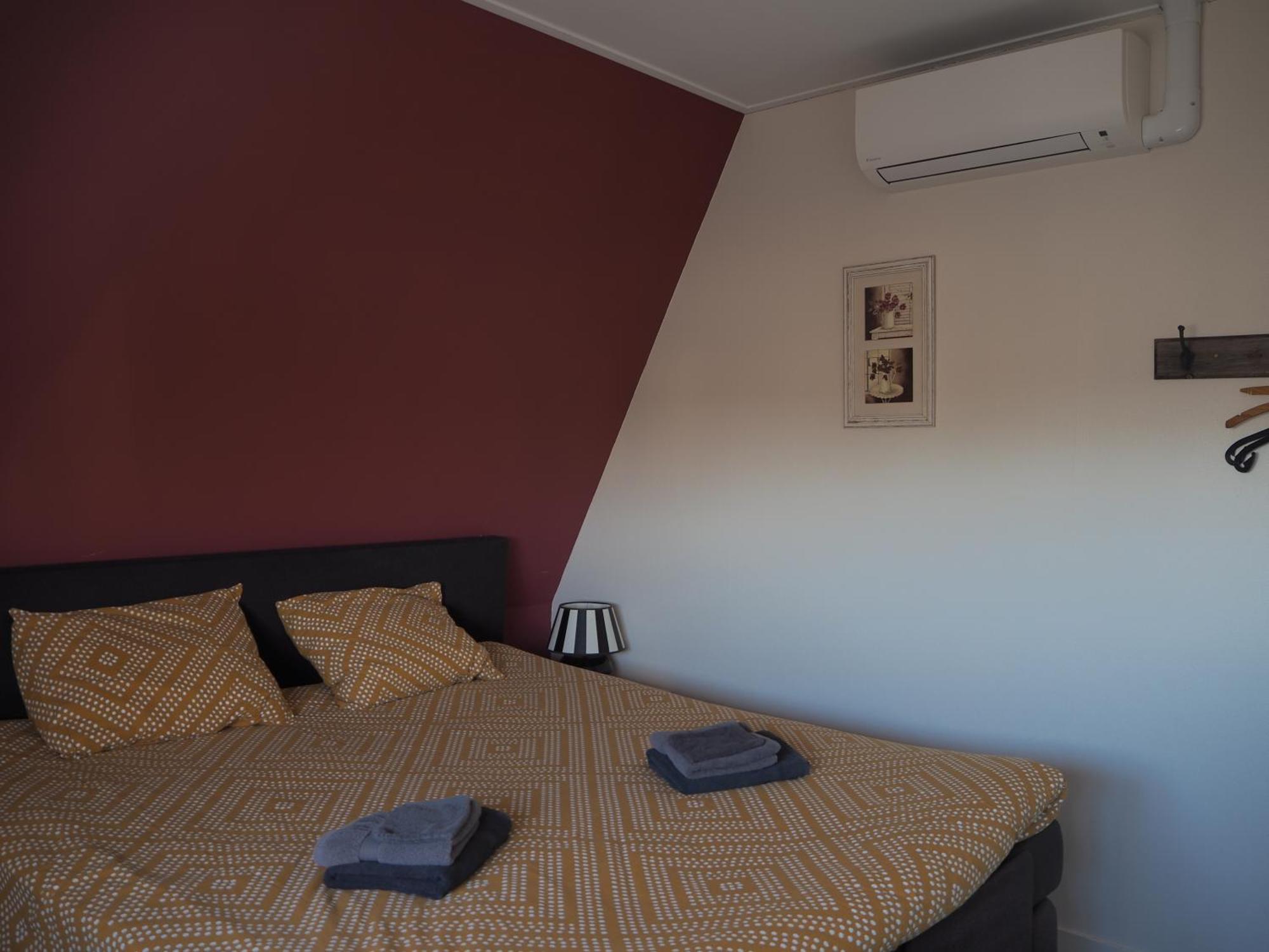 Hotel De Harmonie Sexbierum ภายนอก รูปภาพ