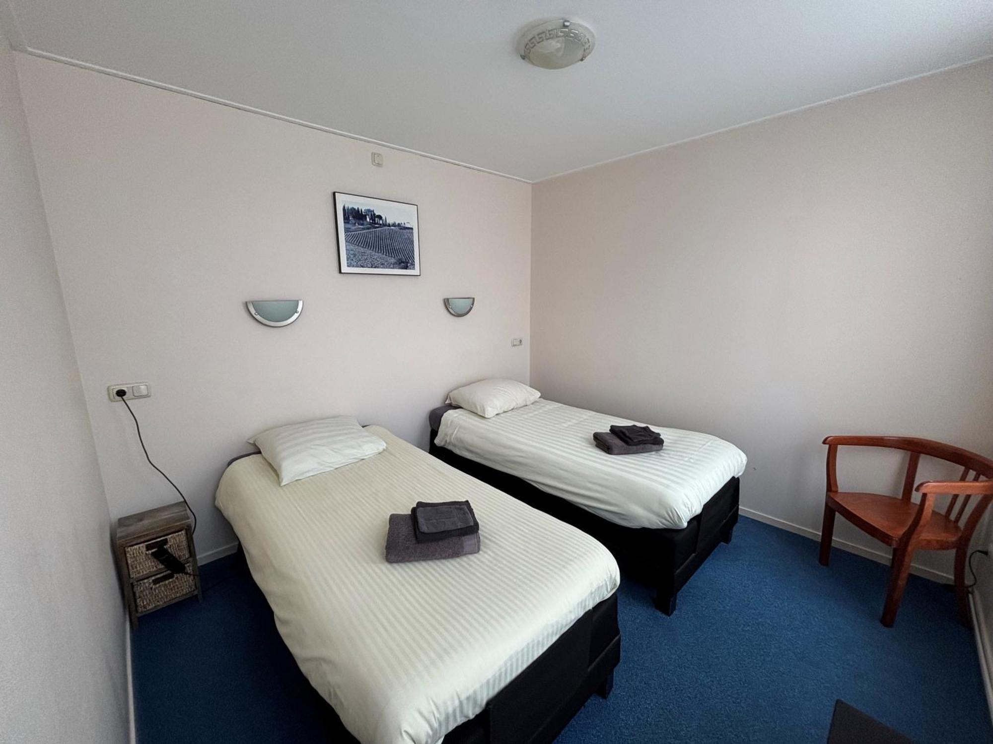 Hotel De Harmonie Sexbierum ภายนอก รูปภาพ